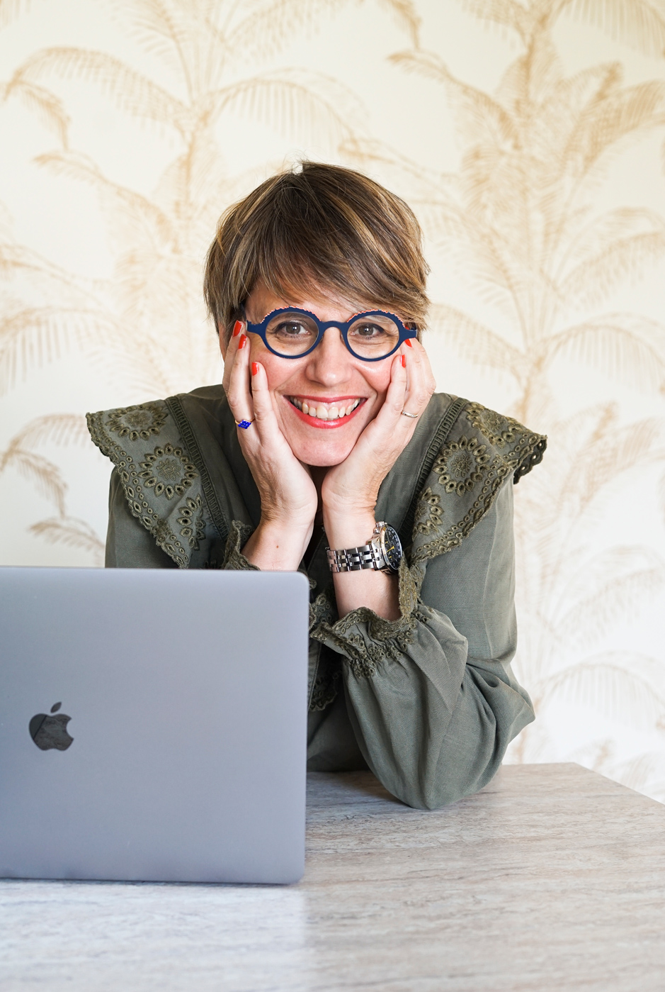 Bénédicte Sellom Coaching de transition de vie professionnelle personnelle et scolaire.